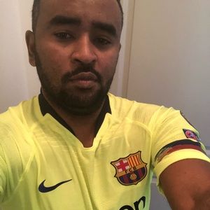 Meet your Posher, Asim